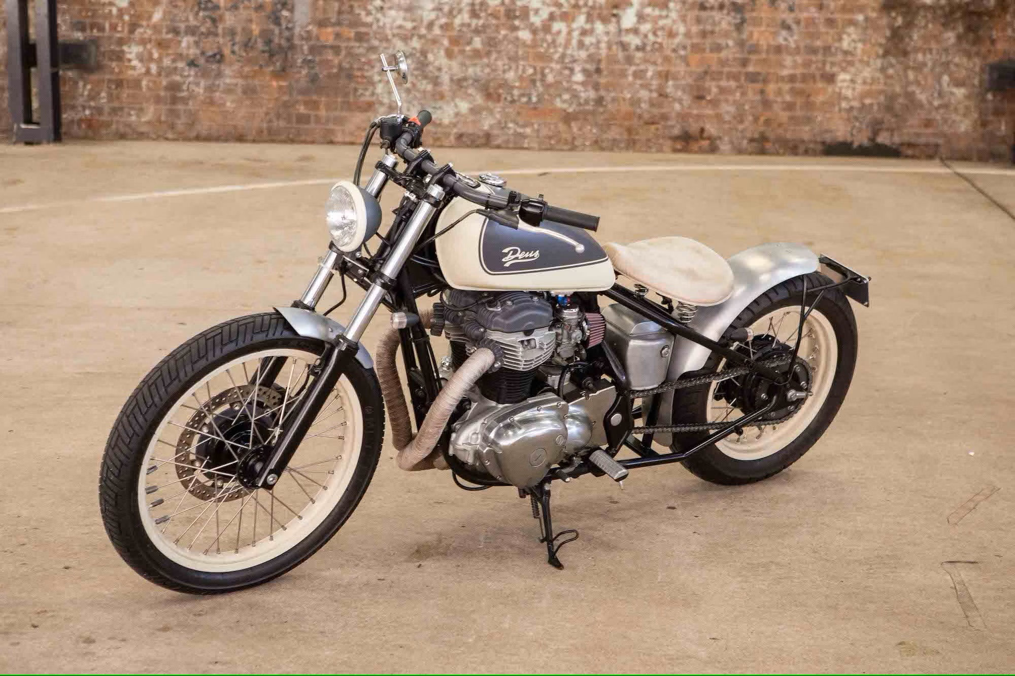 Deus w650 cheap