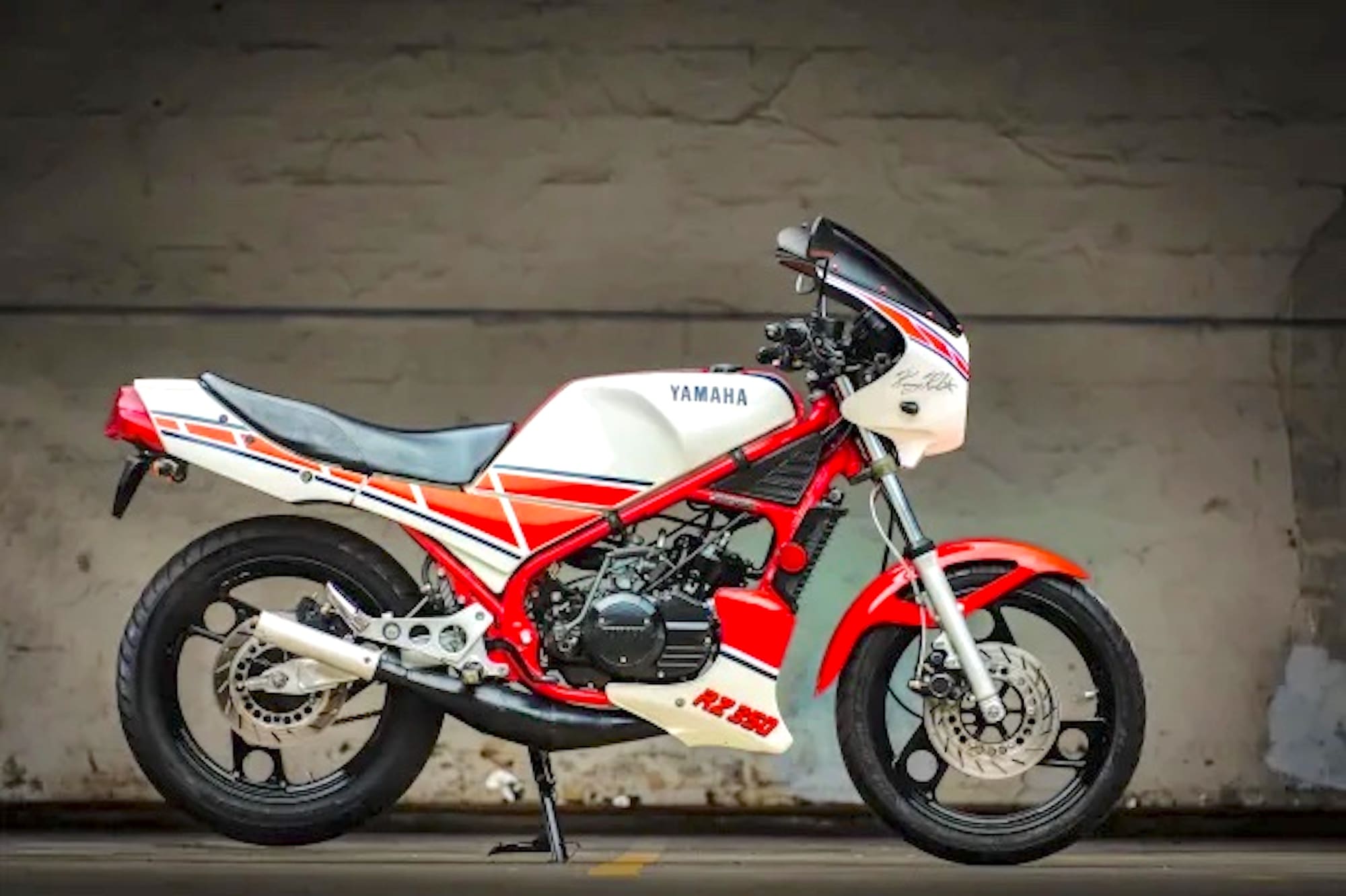 A 1985 Yamaha RZ350 Kenny Roberts Edition from Bring A Trailer Auctions. Media sourced from BAT.