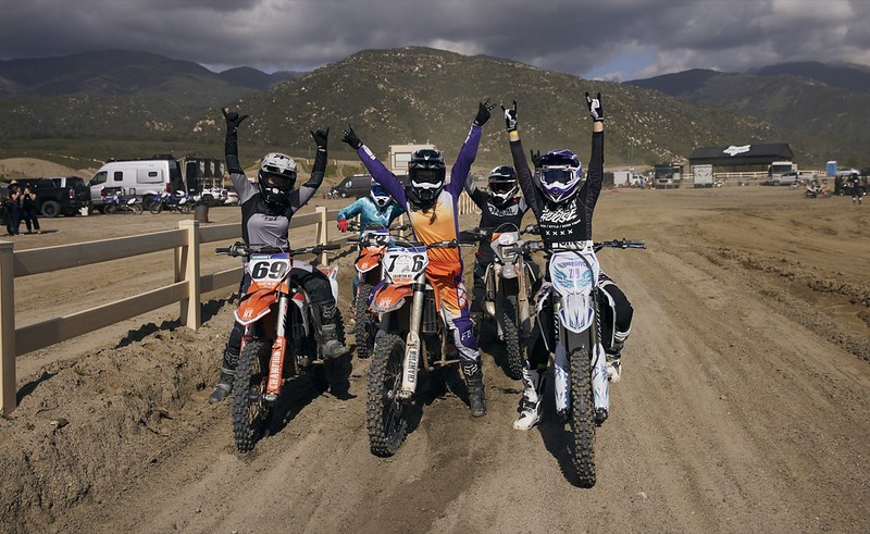Female riders on the Fox Raceway