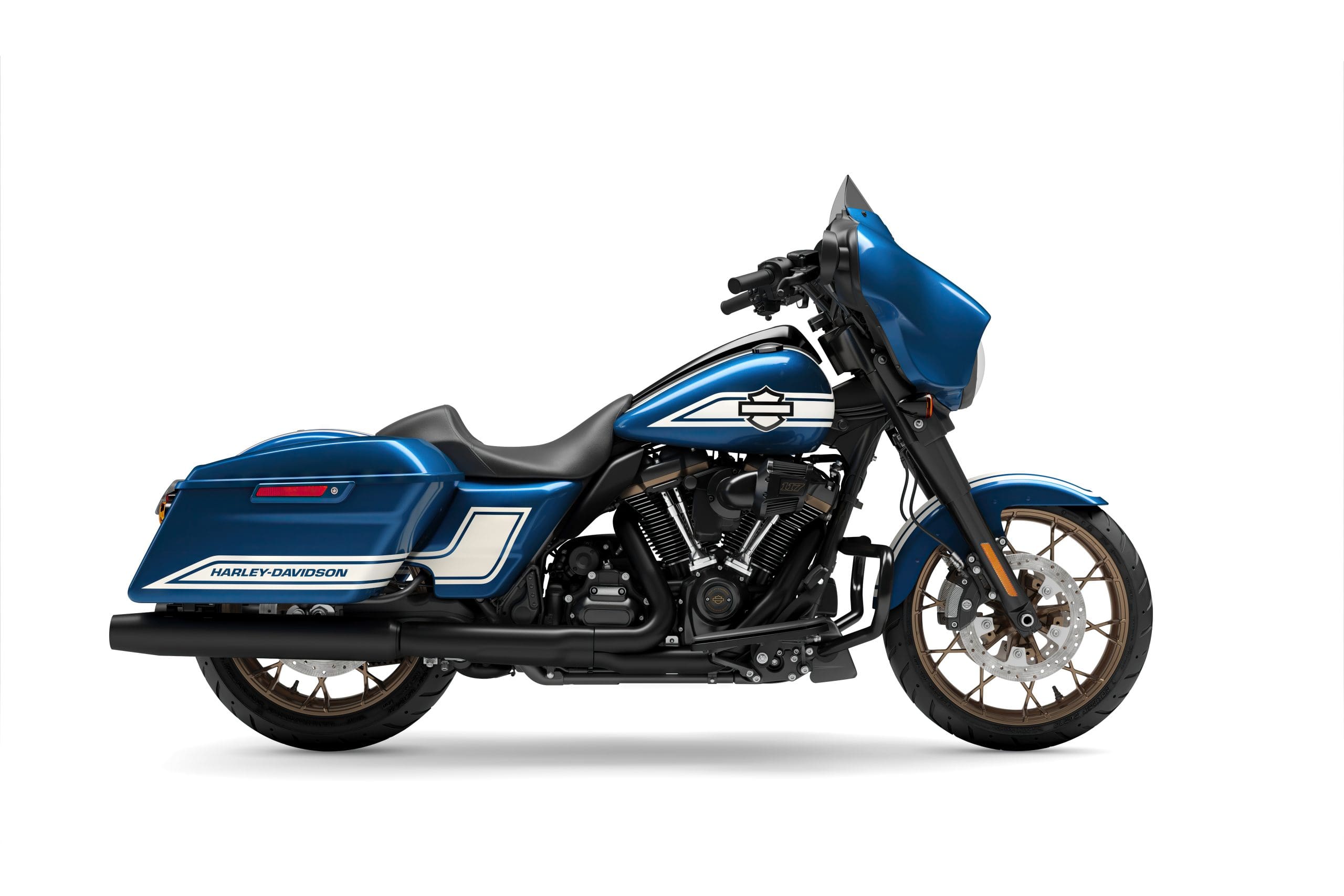 A side view of the Harley-Davidson Limited Enthusiast Edition Street Glide® ST. Media sourced from Harley-Davidson. 