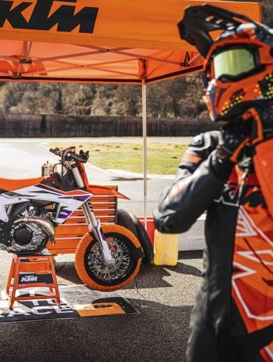 KTM's 2024 450 SMR. Media sourced from KTM.
