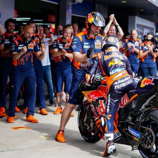 Dani Pedrosa rolling into the paddock. Media sourced from Motorcycle Sports.