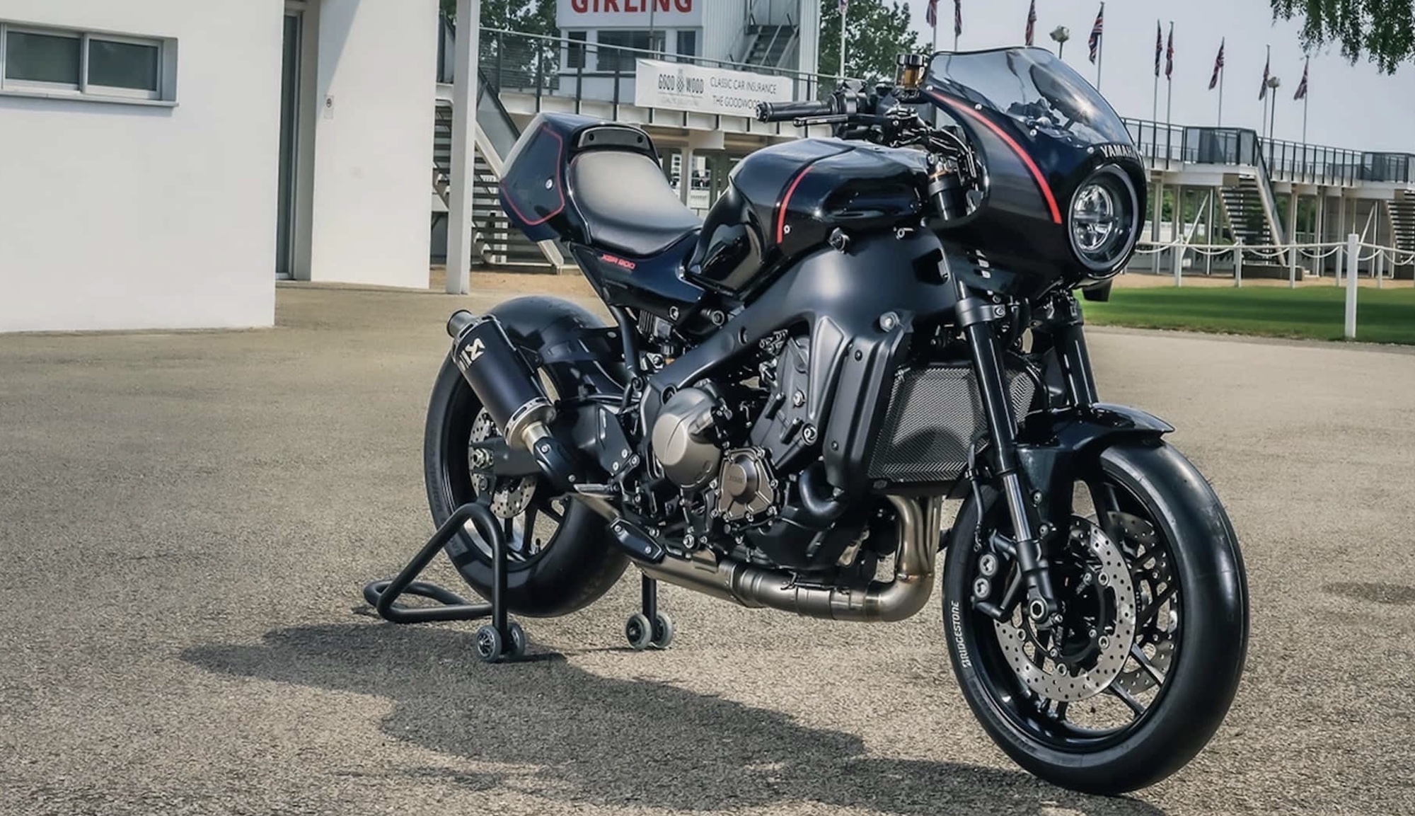 Yamaha's new "Racer" kit for their 2023 XSR900. Media sourced from RideApart.