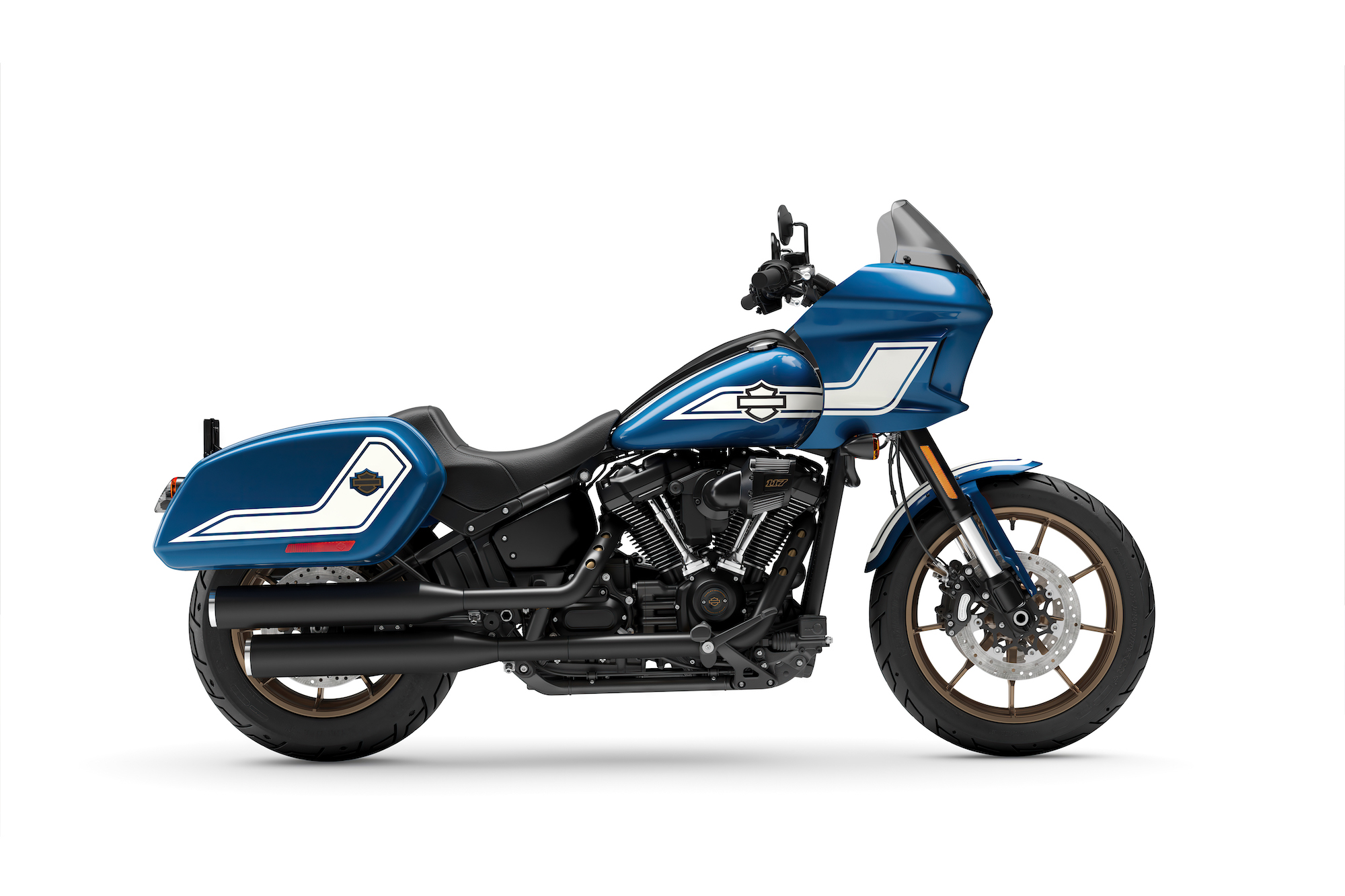 A side view of the Harley-Davidson Limited Enthusiast Edition Low Rider® ST. Media sourced from Harley-Davidson. 