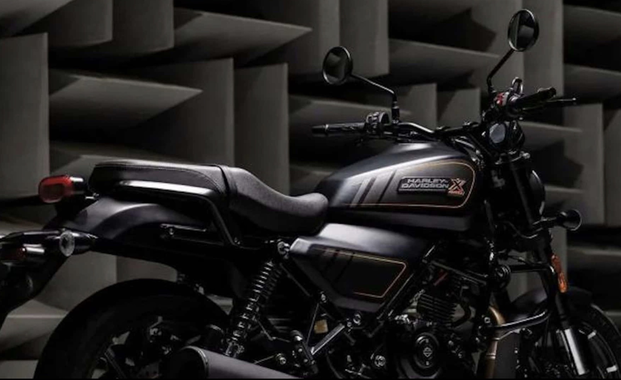 Harley-Davidson's X440, created in partnership with Hero Motocorp. Media sourced from RideApart.