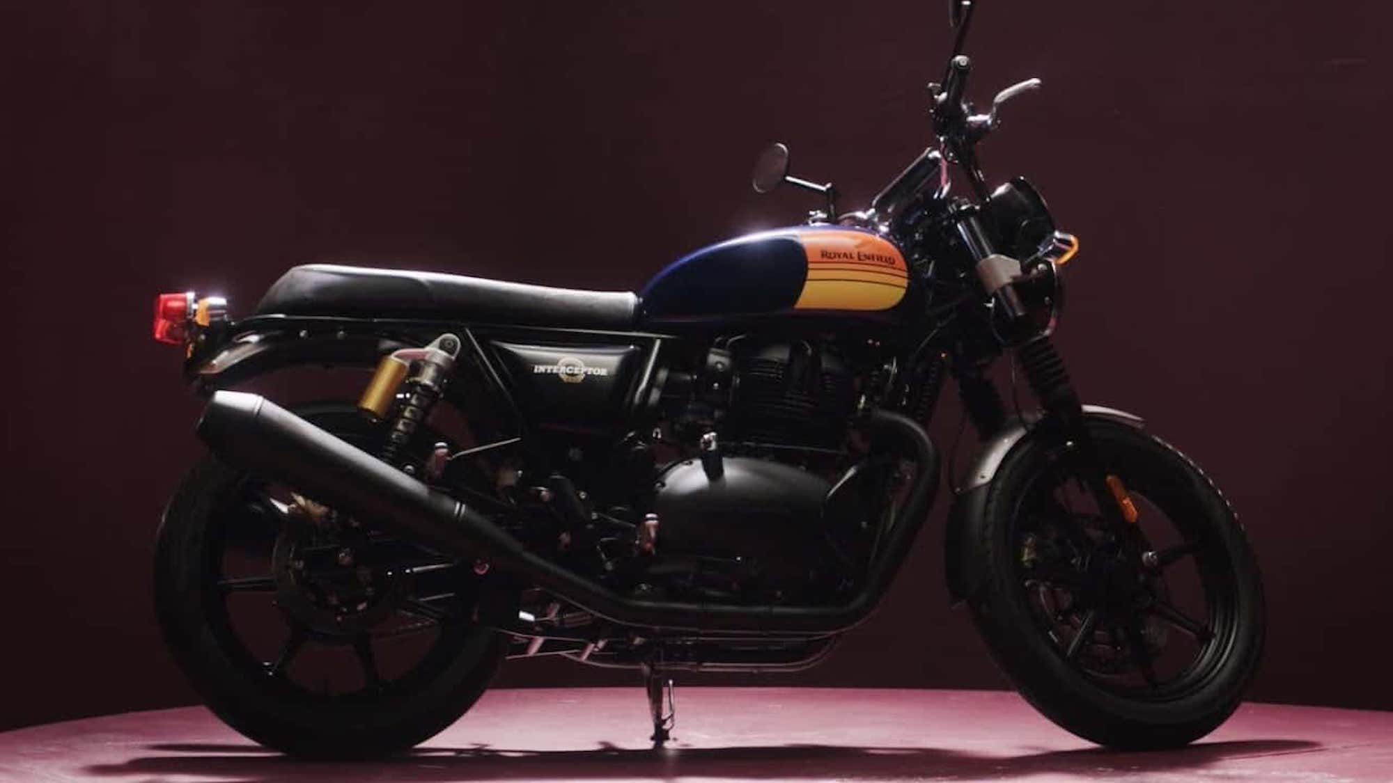 A Royal Enfield machine. Media sourced from RideApart.