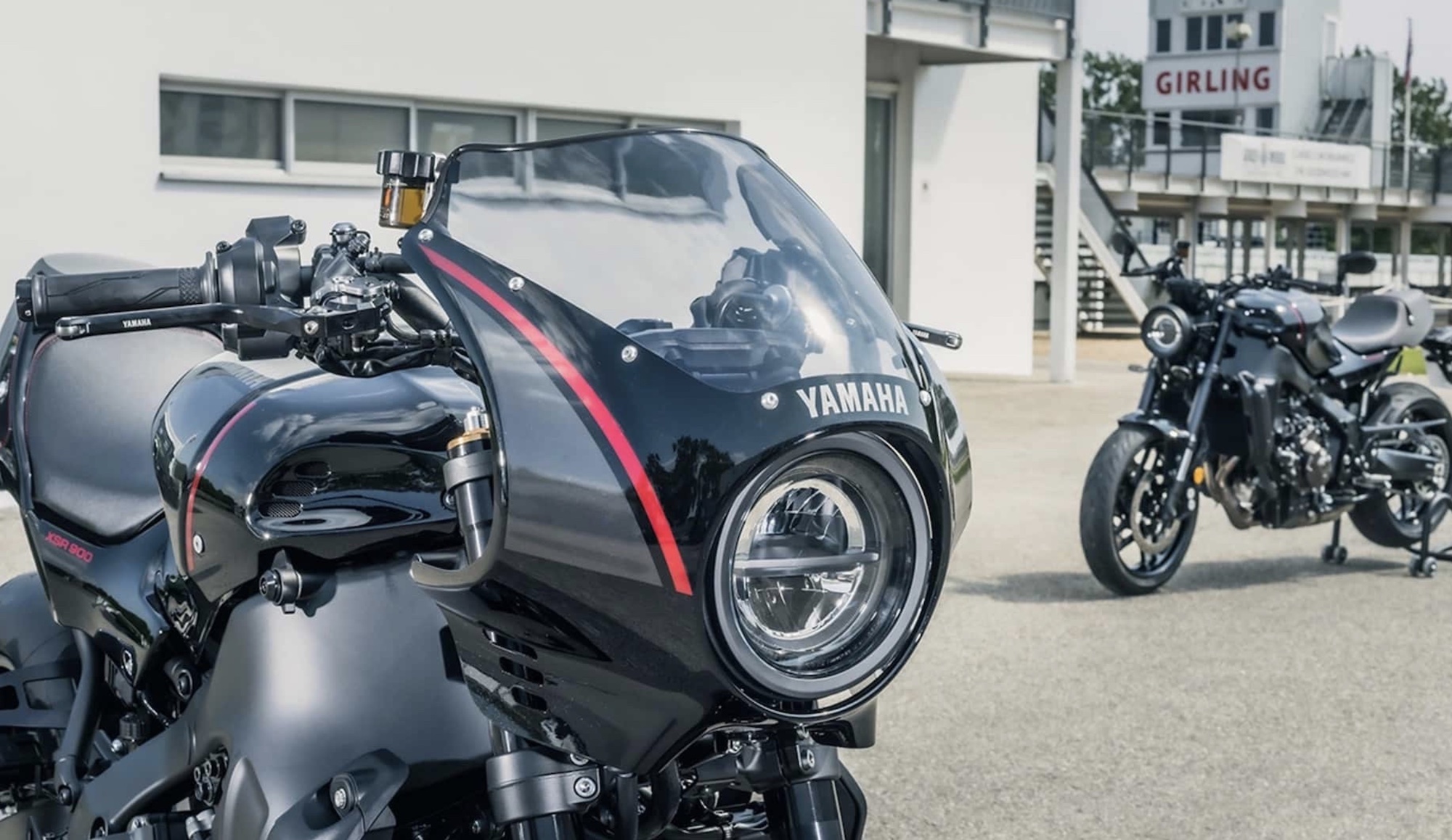 Yamaha's new "Racer" kit for their 2023 XSR900. Media sourced from RideApart.