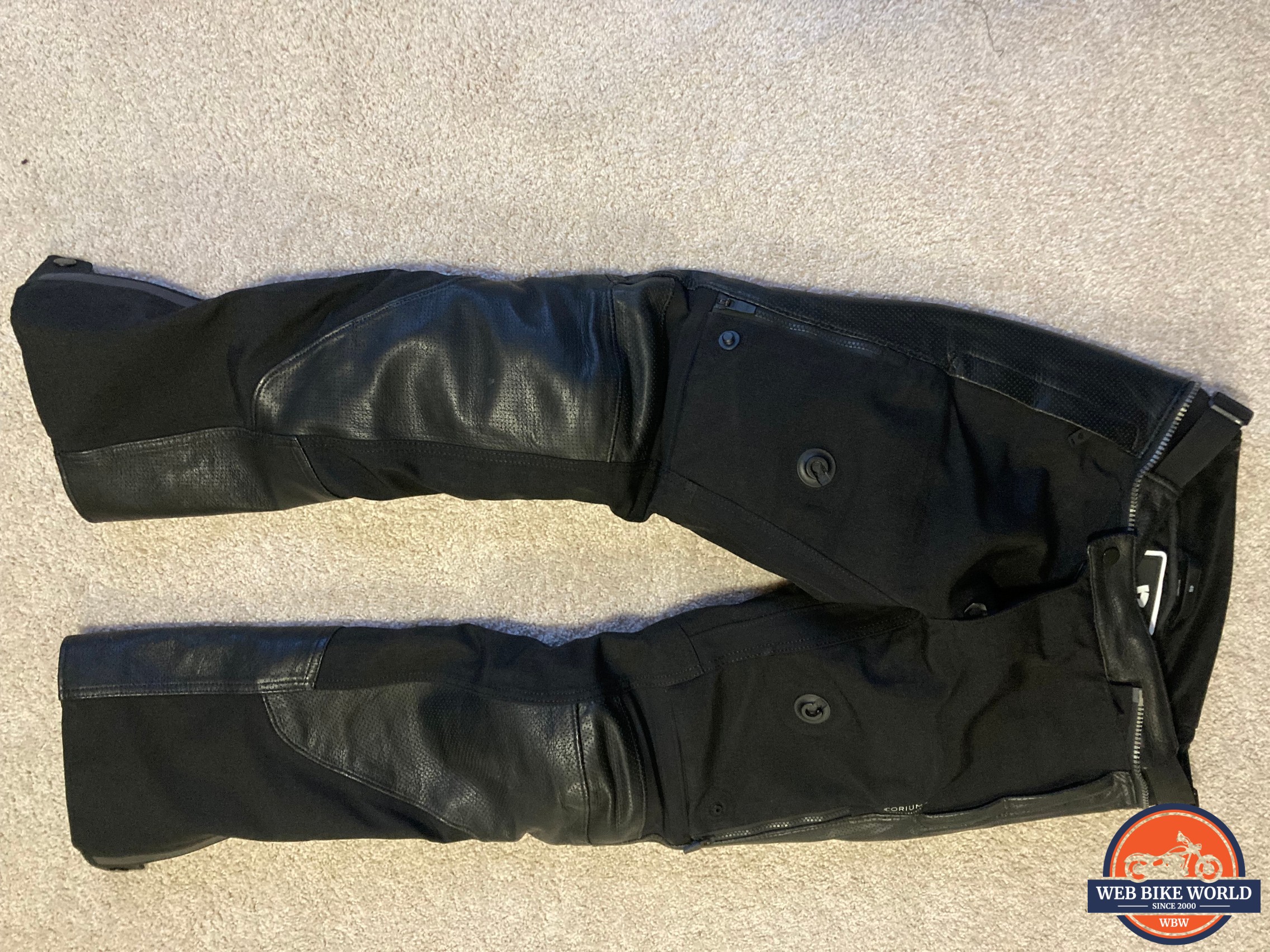 Leather coverage in various areas on the REV’IT! Valve H2O Pant