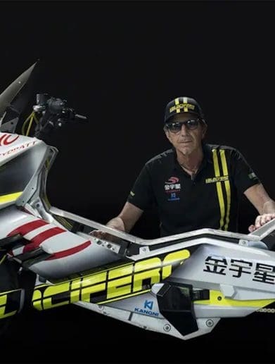 Velocifero's electric scooter - a 200hp machine that the brand anticipates will break a series of world speed records on June 30. Media sourced from MCN.