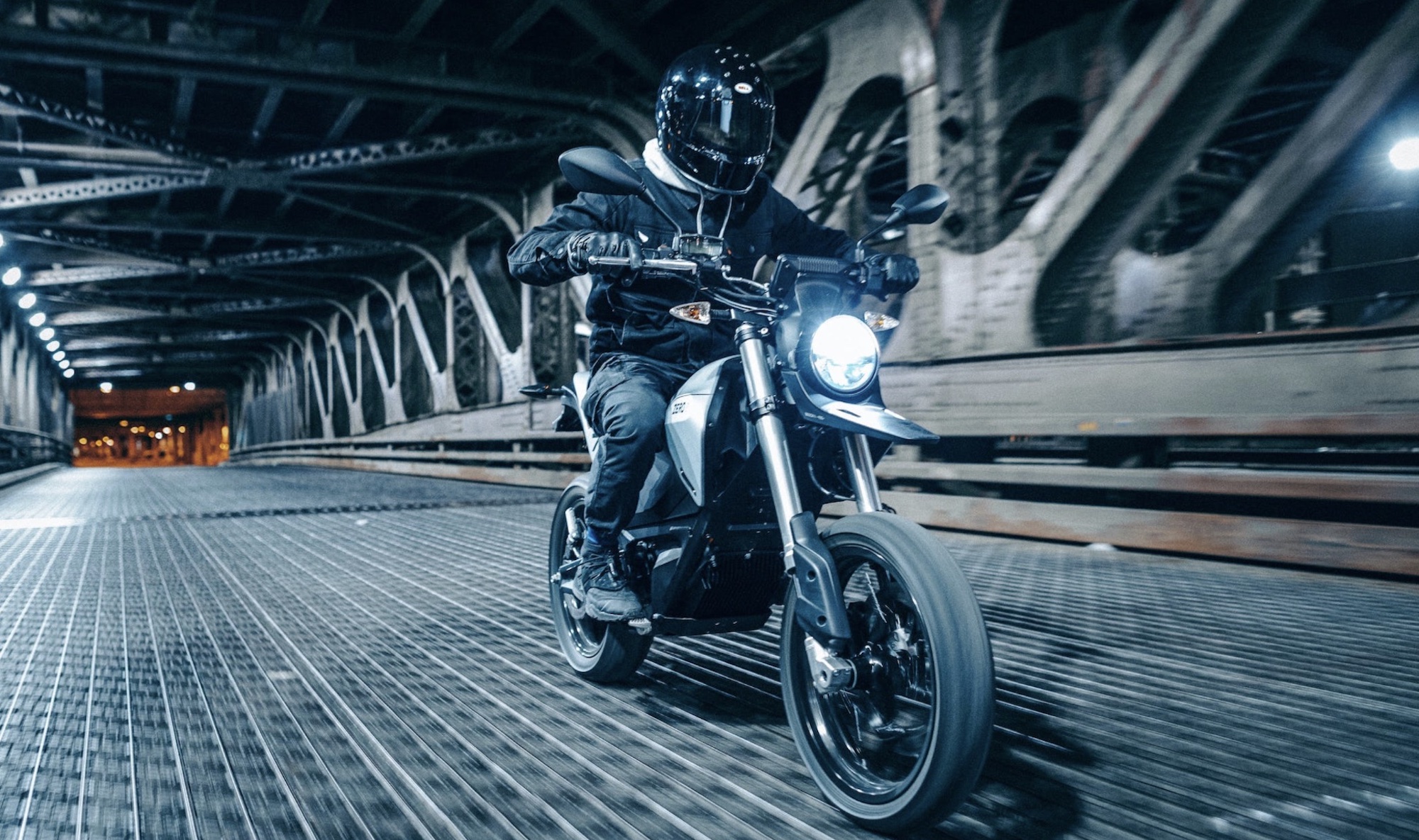 A view of Zero Motorcycles' crowd fave, the SR/F. Media sourced from Zero Motorcycles.