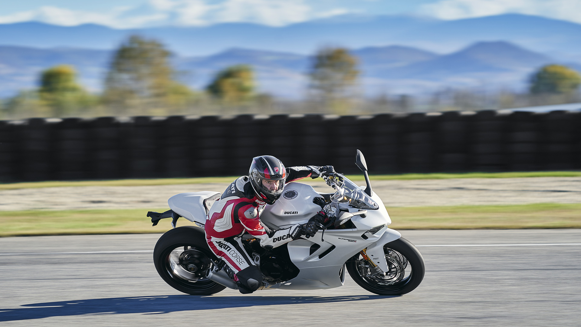 2023 Ducati SuperSport 950 / 950S