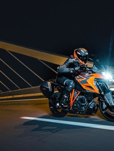 2023 KTM 1290 Super Duke GT