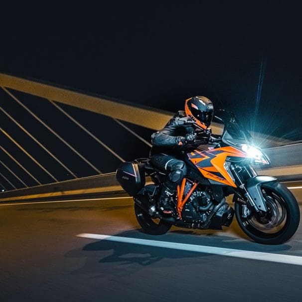 2023 KTM 1290 Super Duke GT