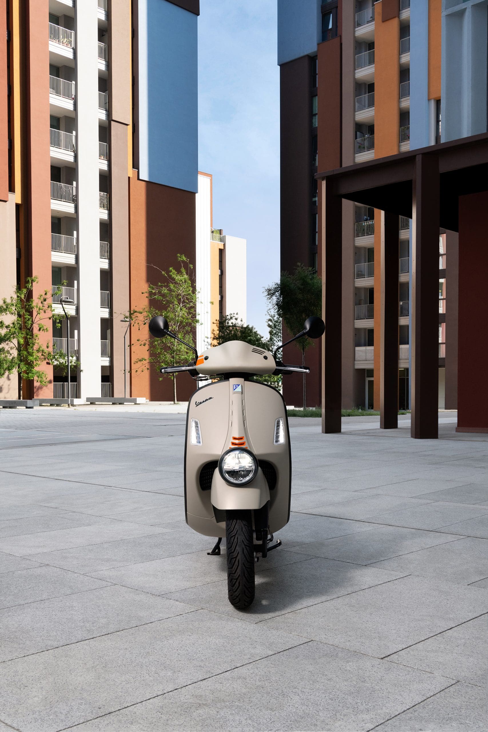 A view of Vespa's all-new Gtv. Media sourced from Vespa's press release.