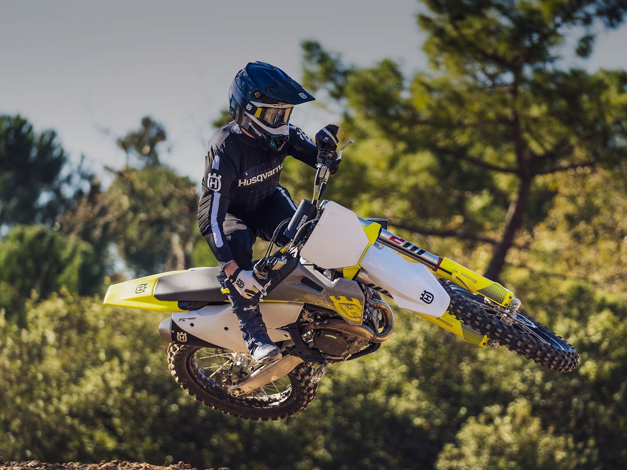 A view of Husqvarna's updated 2024 Enduro range. Media sourced from Husqvarna.