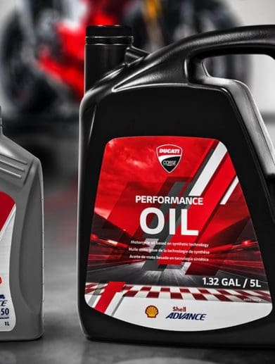 The 2023 Ducati Corse Performance Oil Powered by Shell Advance. Media sourced from Ducati.
