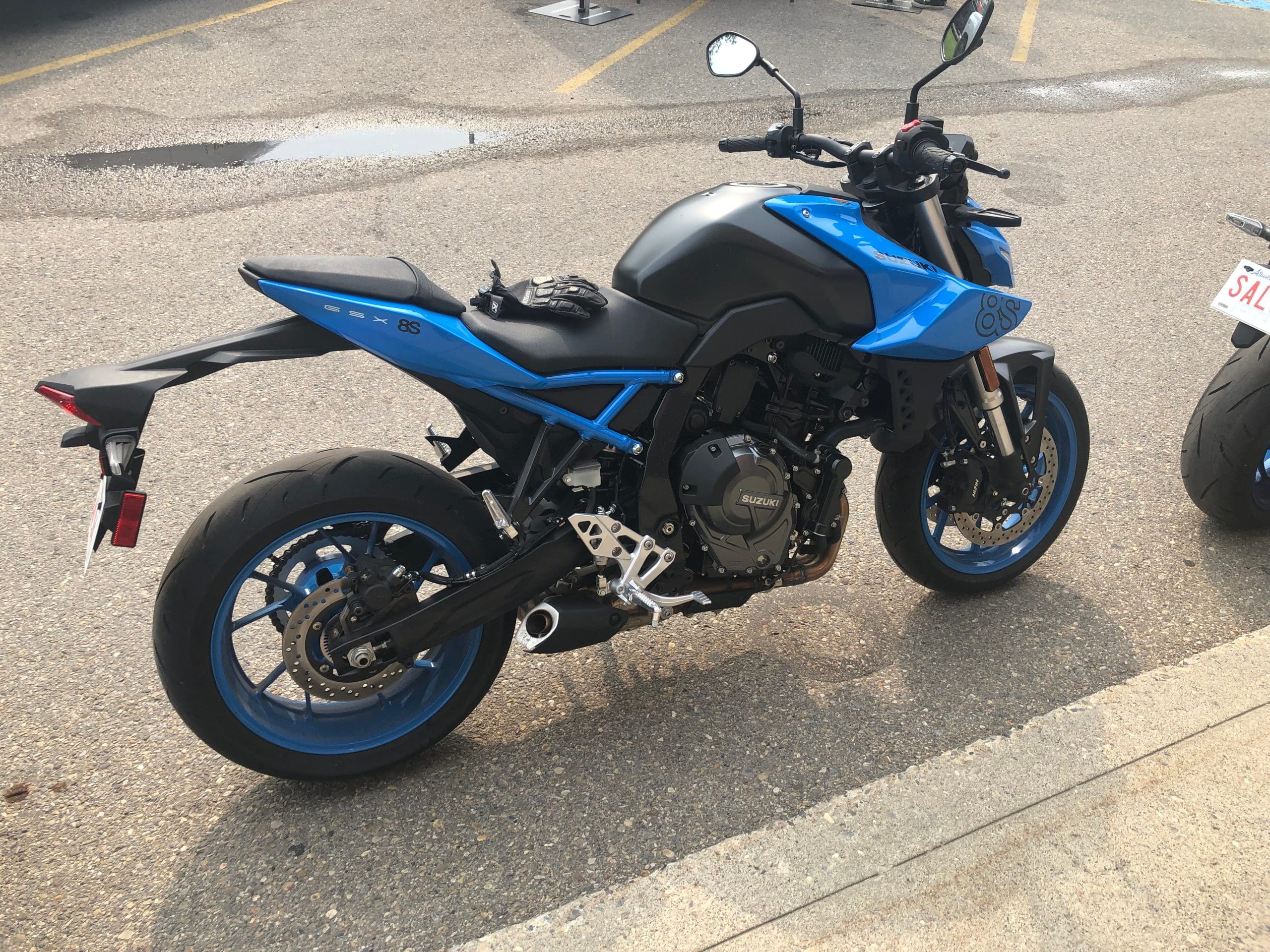2023 Suzuki GSX8S First Impressions webBikeWorld