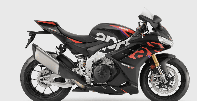  2023 Aprilia RSV4 / RSV4 Factory