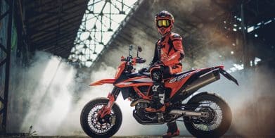 2023 KTM 690 SMC R