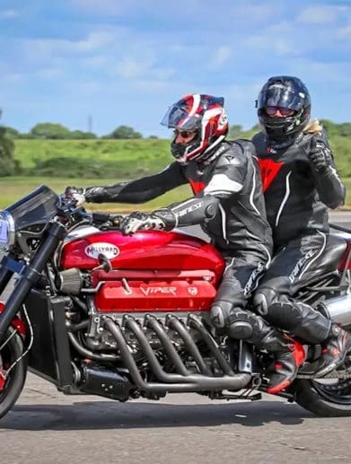 A view of the insane motorcycle that just broke two Guinness World Records. Media sourced from MCN.