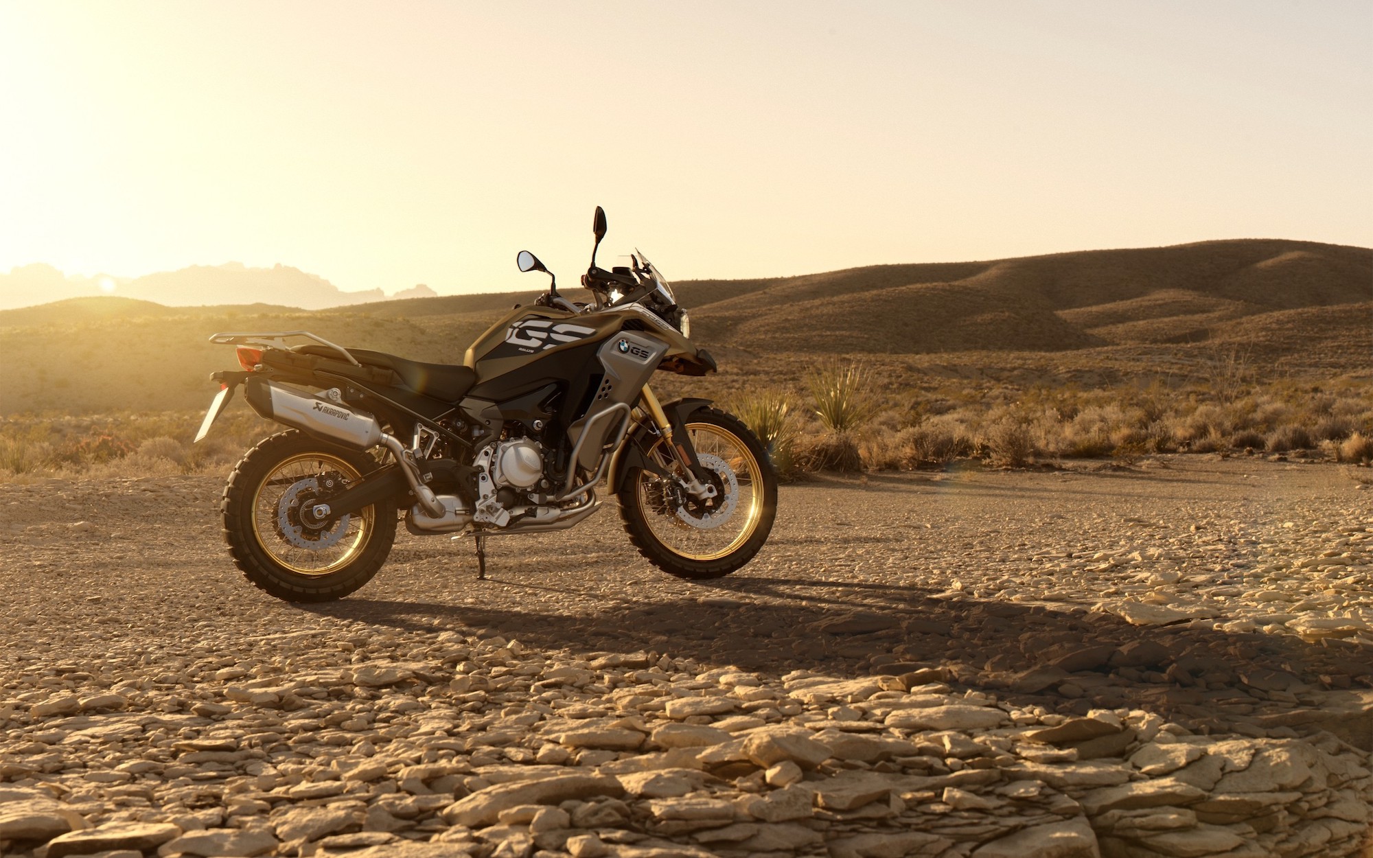 A view of BMW's 2023 F850 GS / GS Adventure. Media sourced from BMW.