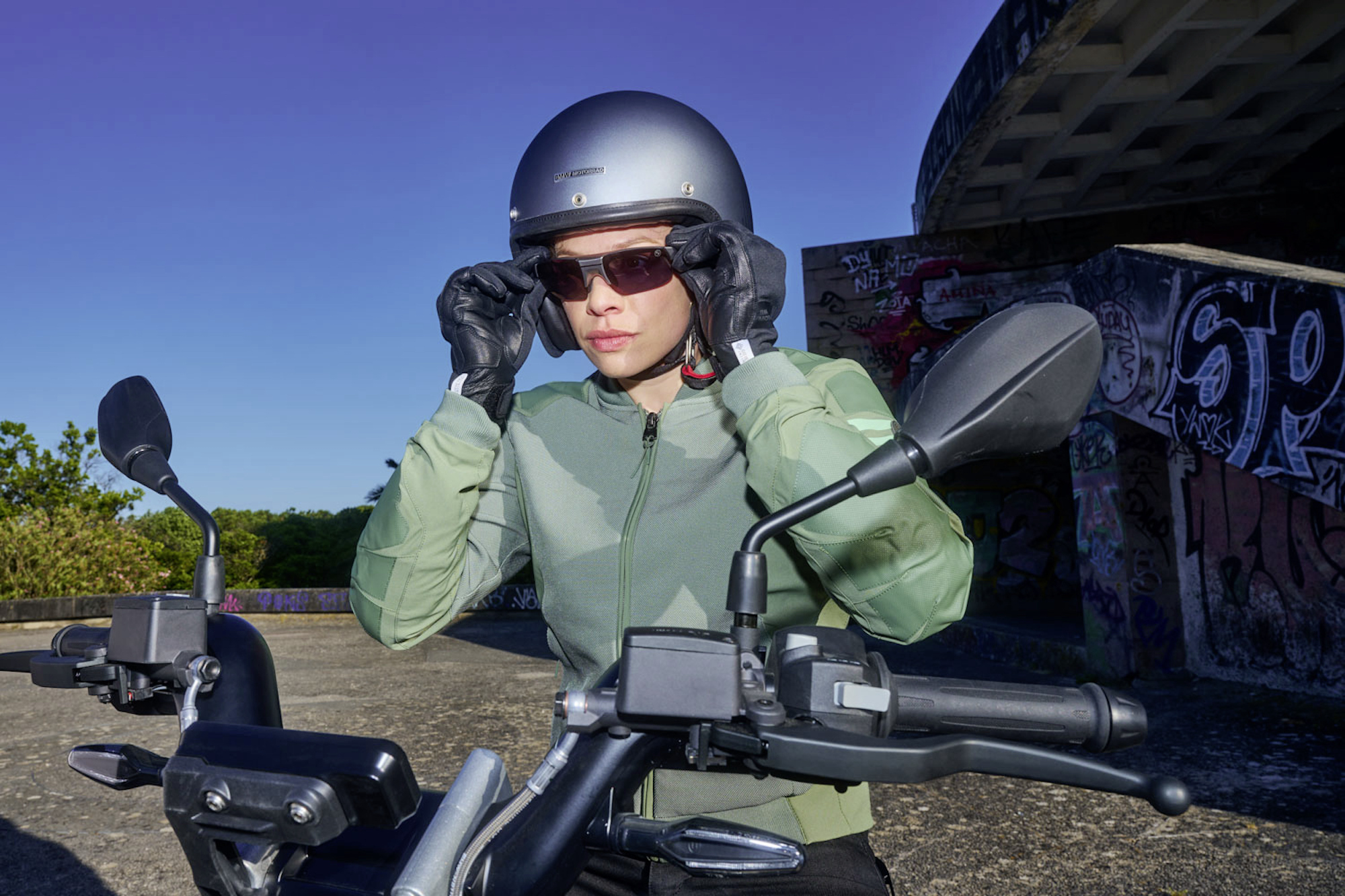 BMW's ConnectedRide Smartglasses. Media sourced from BMW.