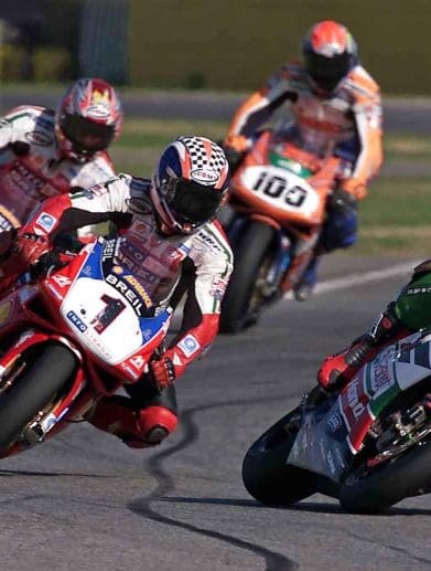 2002's WorldSBK efforts. Media sourced from MCN.