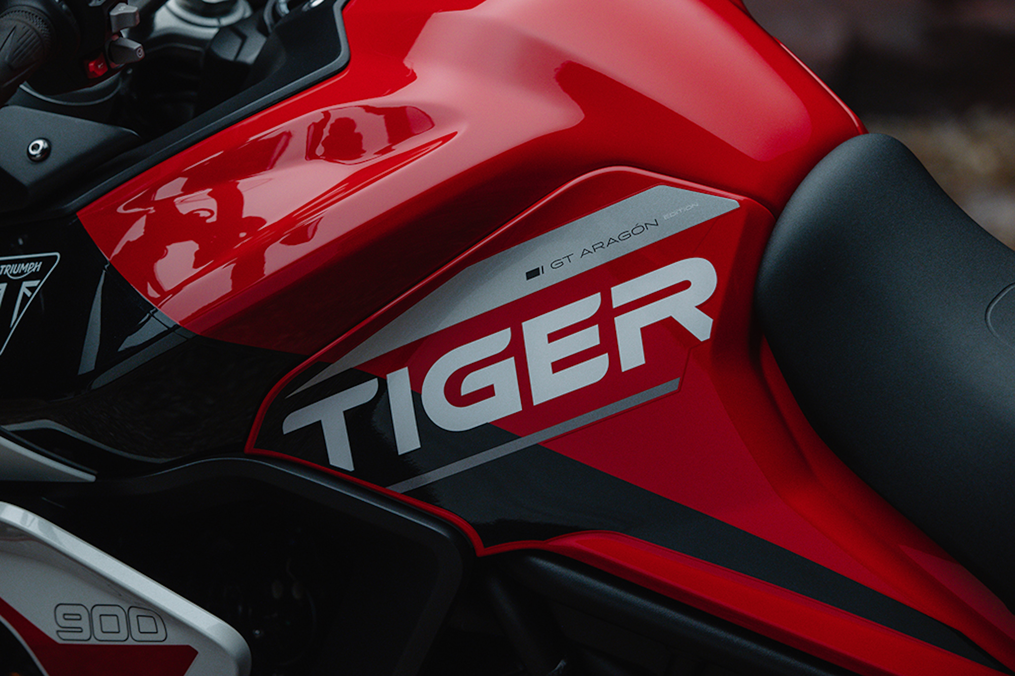 Triumph's all-new 2024 Tiger 900 GT Aragón Edition. Media sourced from Triumph.