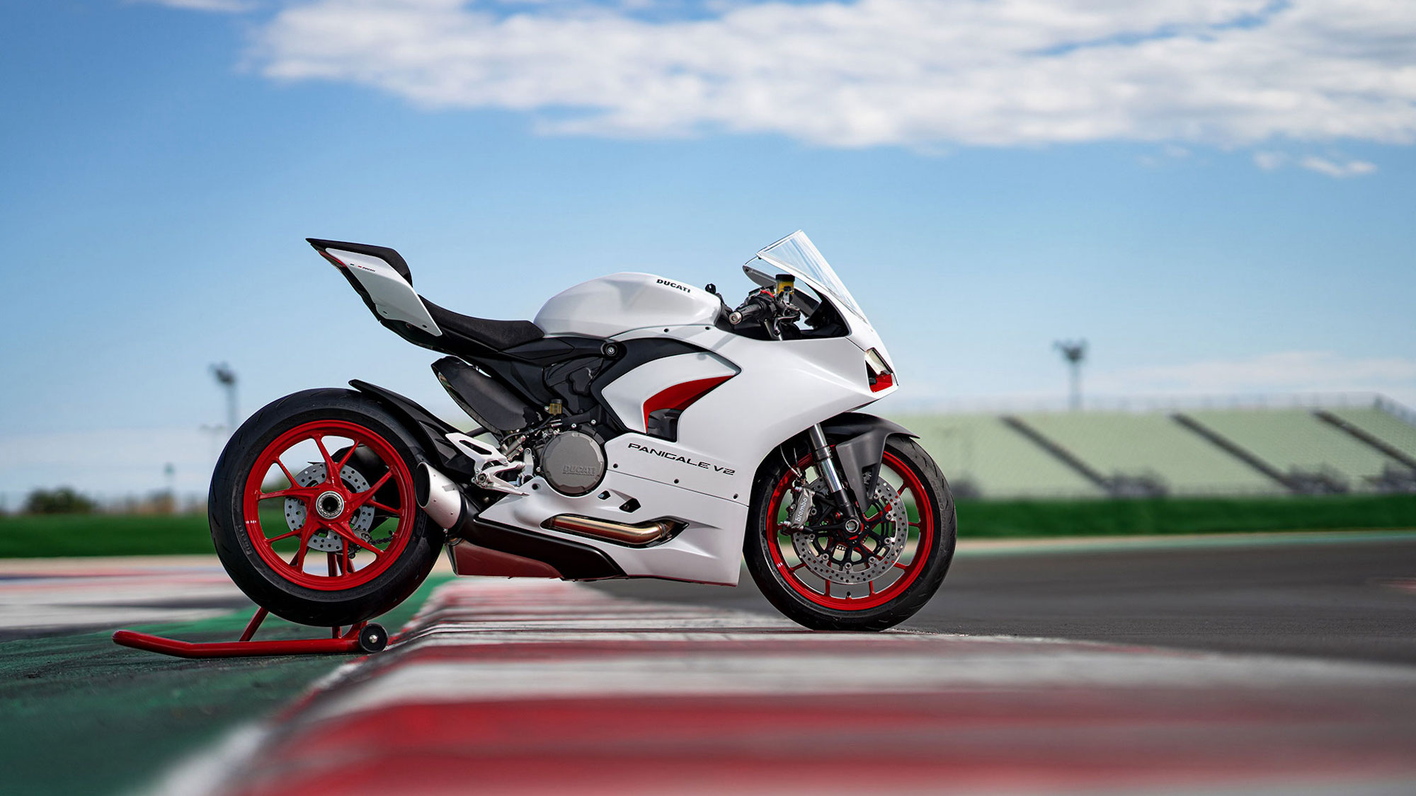 Ducati's Panigale V2. Media sourced from Moto Union.