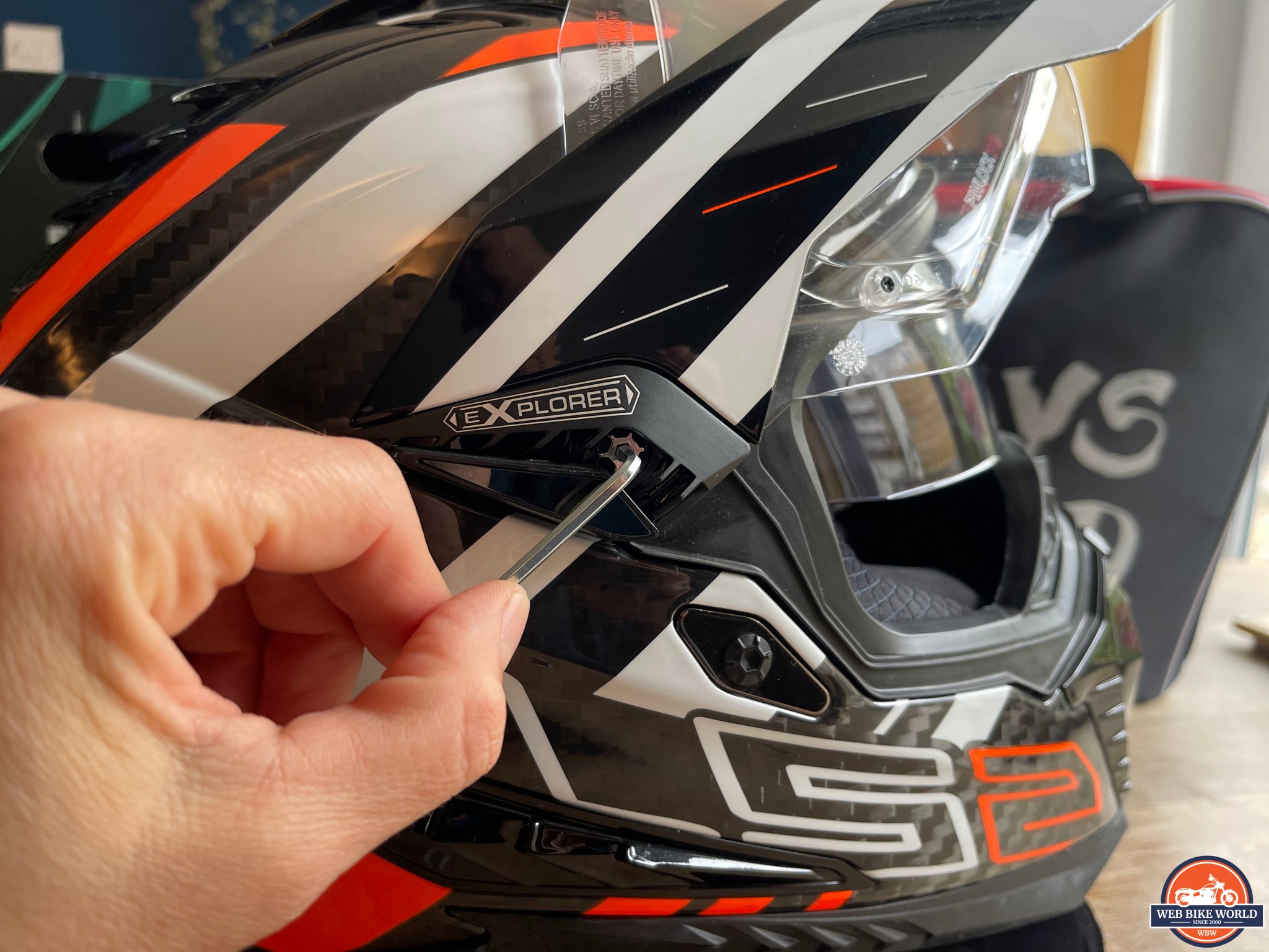 LS2 casco moto trail MX 701C Explorer Carbono 06