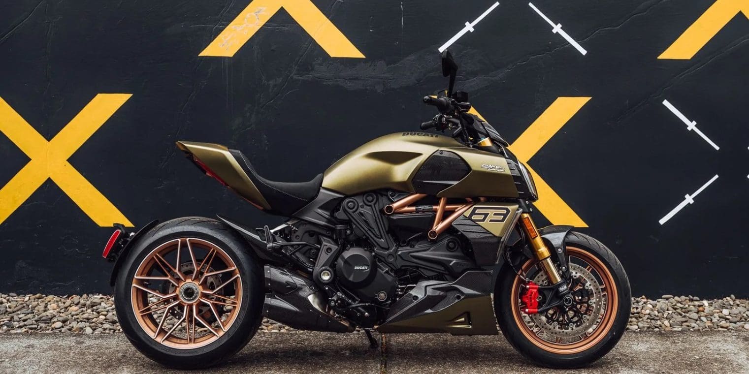 2021 ducati diavel lamborghini edition