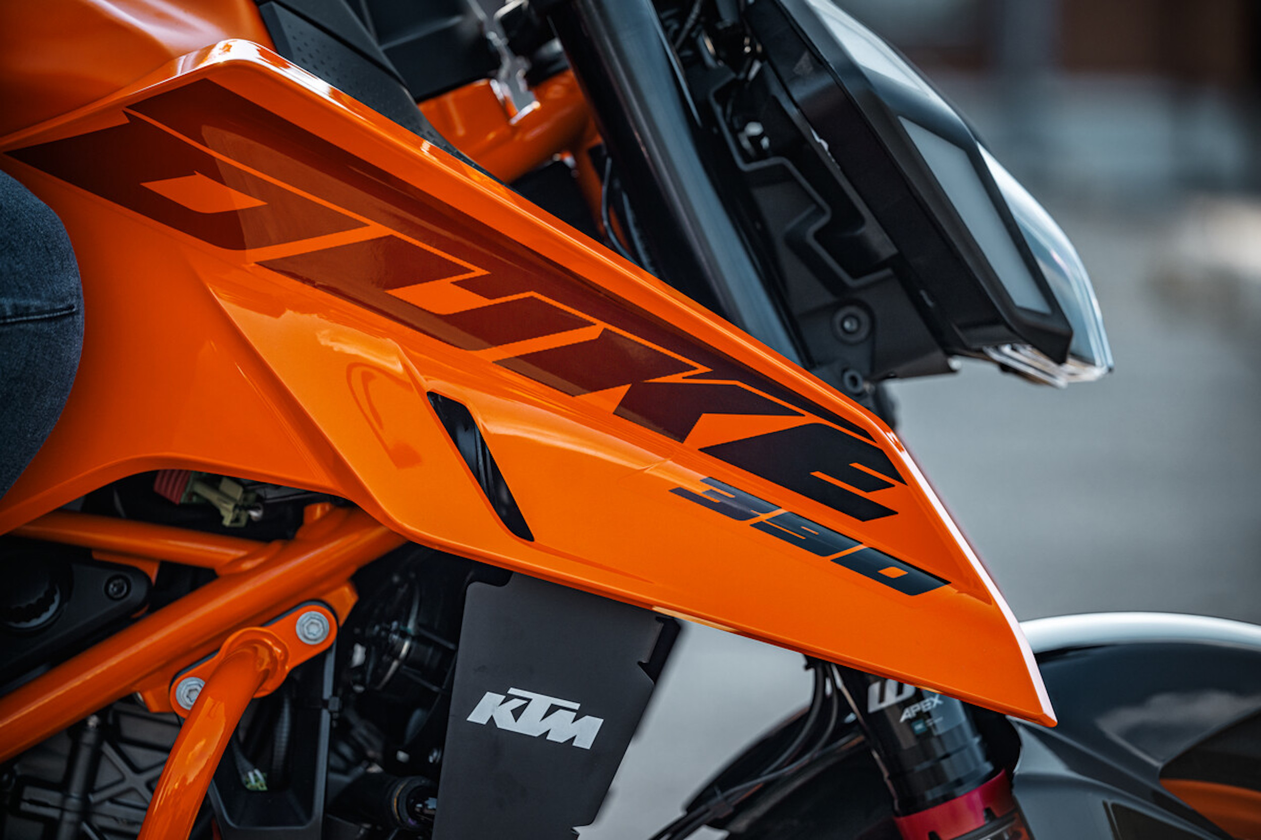 125 Duke 2023 - The KTM Centre