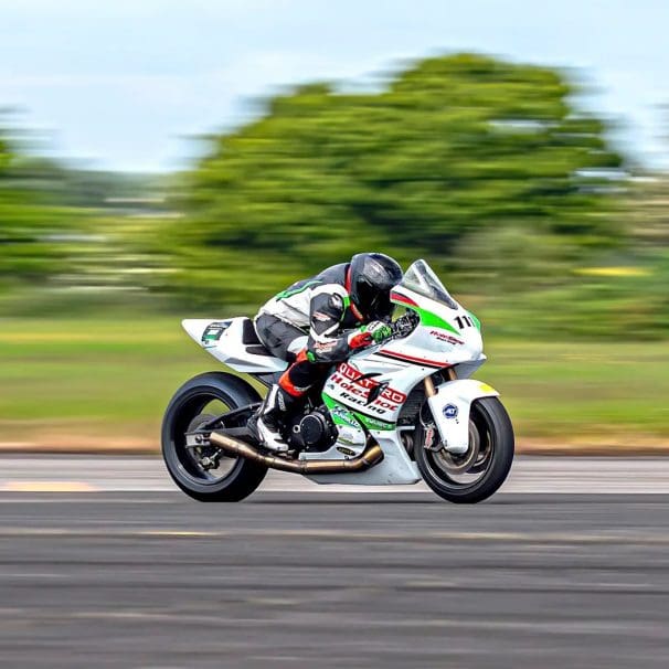 A view of Jarrod "Jack" Frost, setting a wicked speed record at Elvington. Media sourced from MCN.