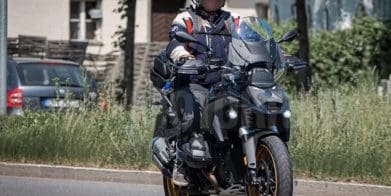 Spy shots showing a bigger-cc queen set to dethrone BMW's current touring enduro contender, the R 1250 GS. Media sourced from ADVPulse.