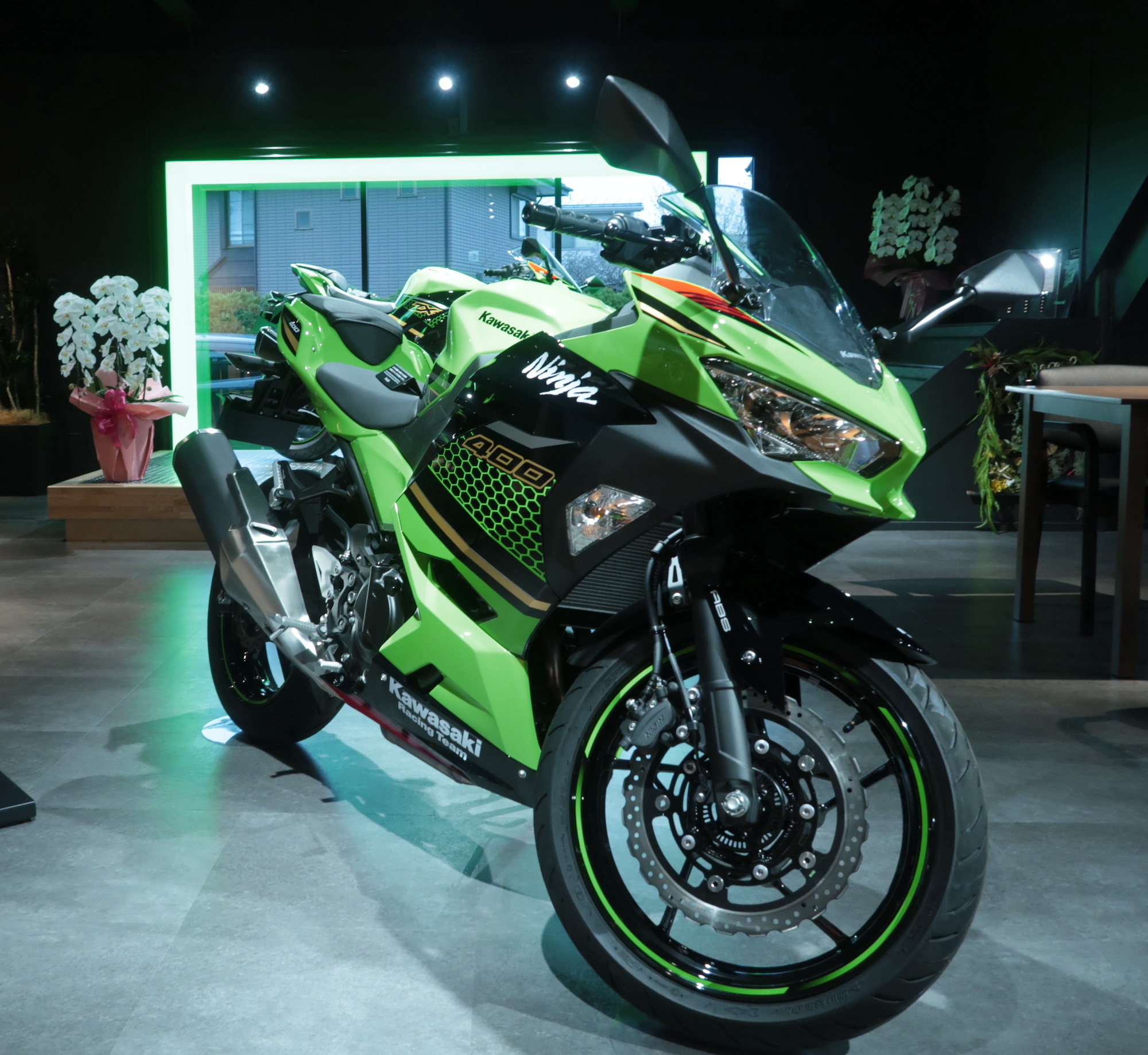 A view of Kawasaki's Ninja 400. Media sourced from Wikipedia.