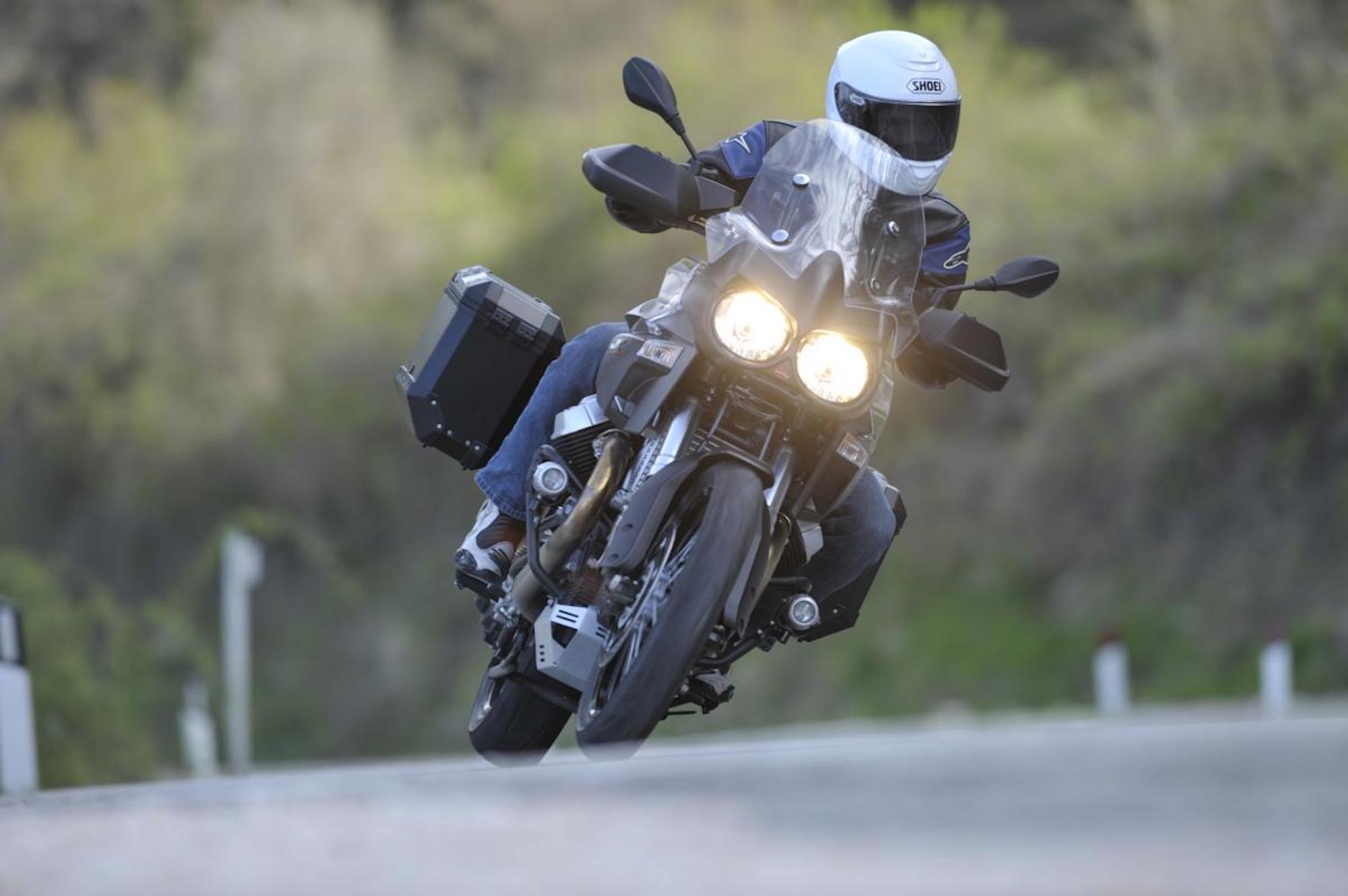 A view of Moto Guzzi's previous Stelvio. Media sourced from AutoEvolution.