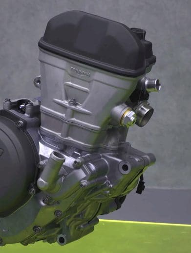 A view of the new engine that Triumph's got for her motocross range. Media sourced from Youtube.