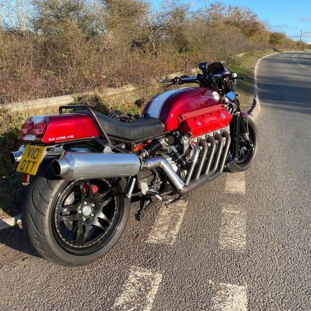 A view of the 8000cc "Viper" muscle-cycle that's landing multiple speed records. Media sourced from Alan Millard's Facebook page.