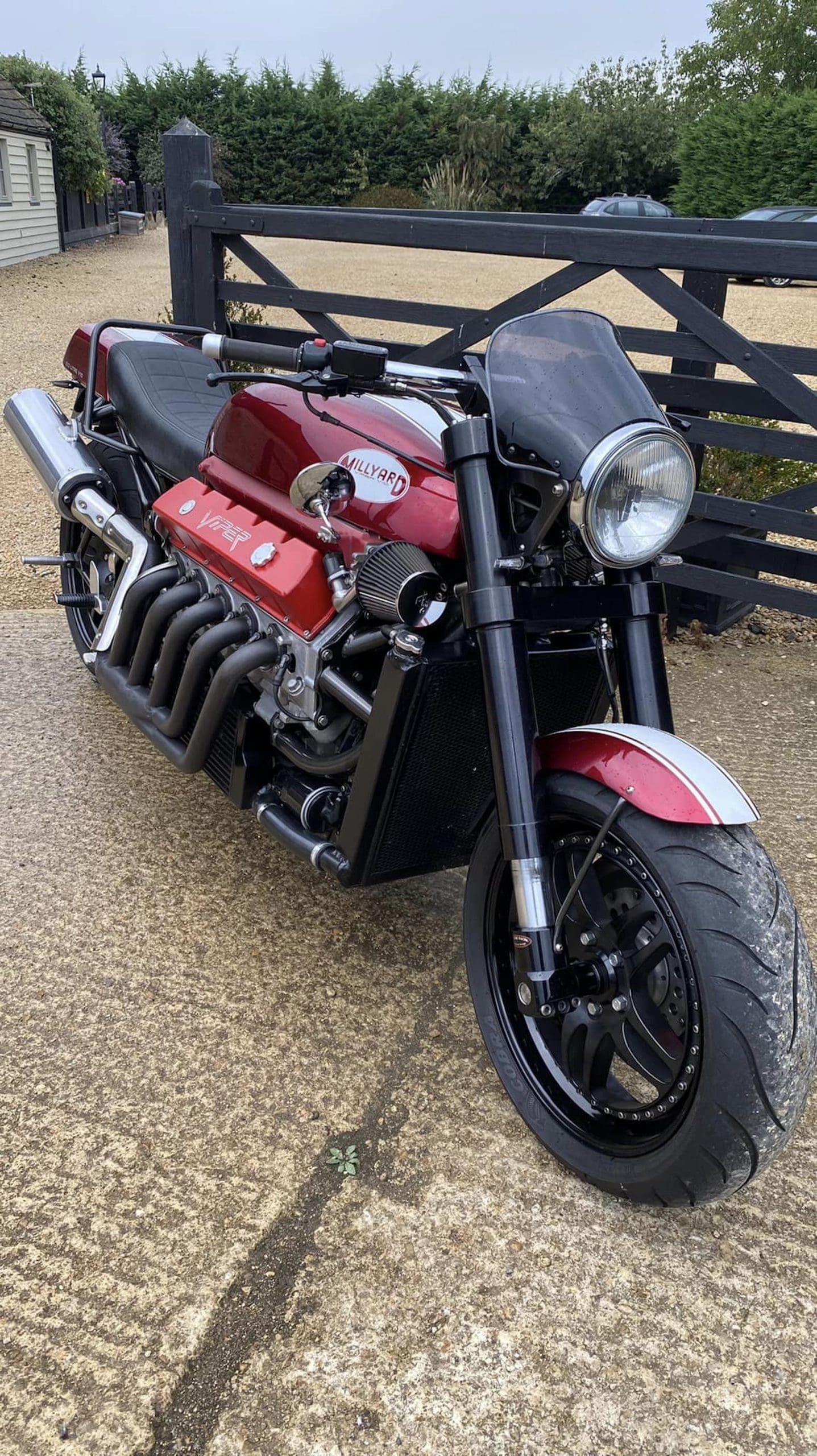 A view of the 8000cc Viper muscle-cycle that's landing multiple speed records. Media sourced from Alan Millard's Facebook page.