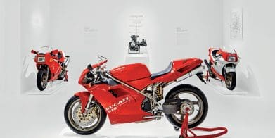 A view of the iconic 916 flagship bike that Massimo Tamburini designed thirty years ago. Media sourced from Ducati.