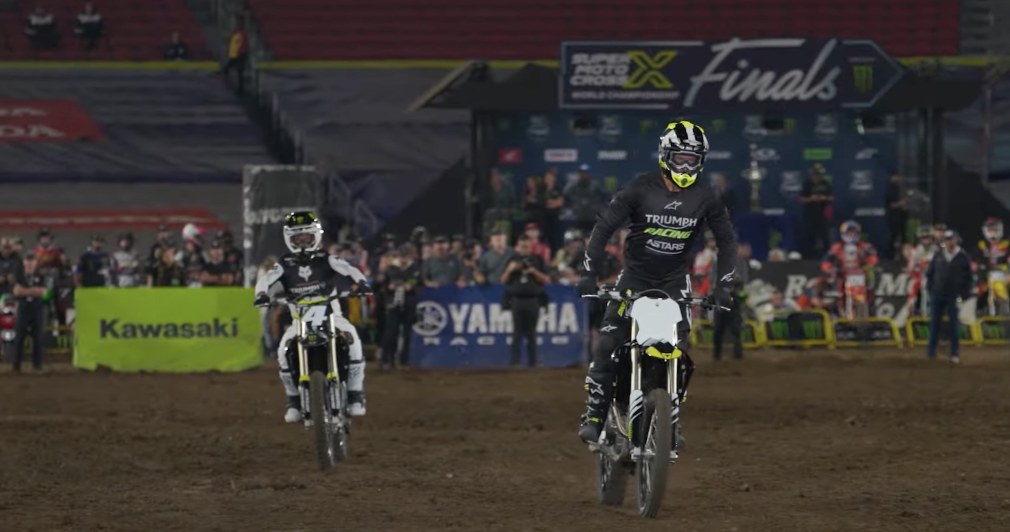 A view of Triumph's new MX 250, ridden out to the finale night of the 2023 SuperMotocross World Championship. Media sourced from Triumph's Youtube Video.