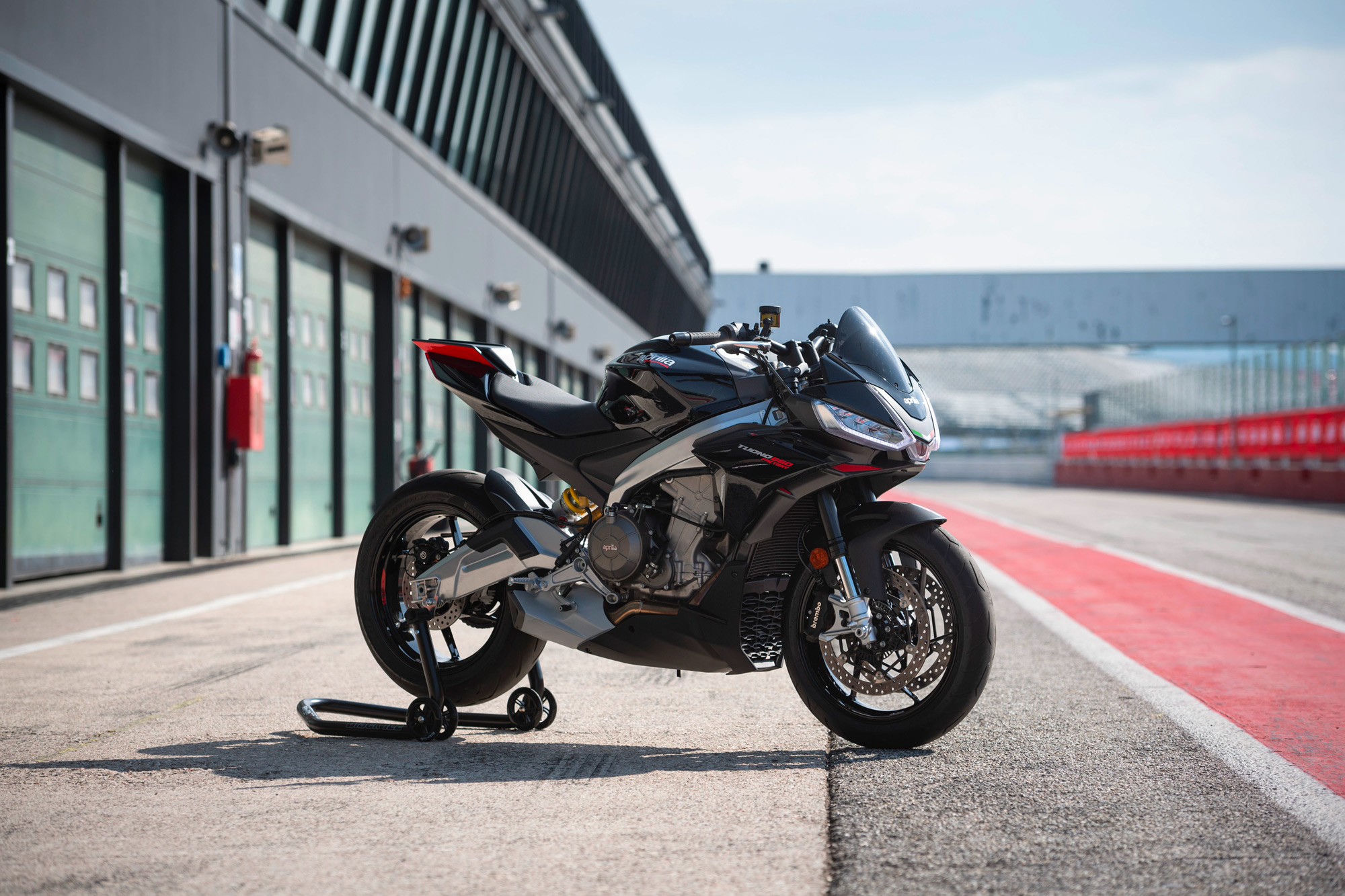 A 2023 Aprilia Tuono 660 Factory at an Italian racetrack