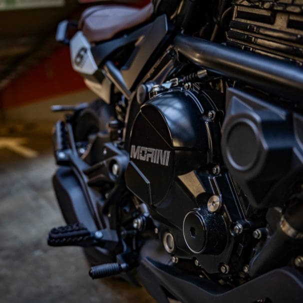 A view of Moto Morini's SEIEMMEZZO SCR. Media sourced from Moto Morini.