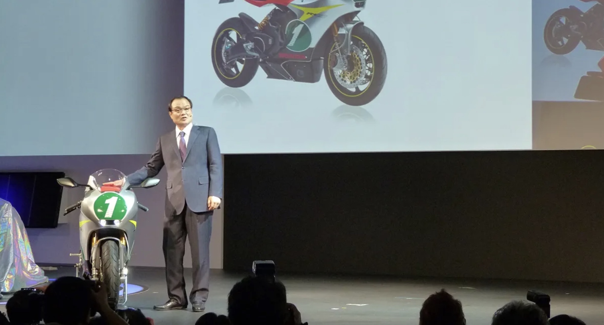 A view of Honda's RC-E, debuted at 2011's Japan Motor Show (Japan Mobility Show). Media provided by Honda.