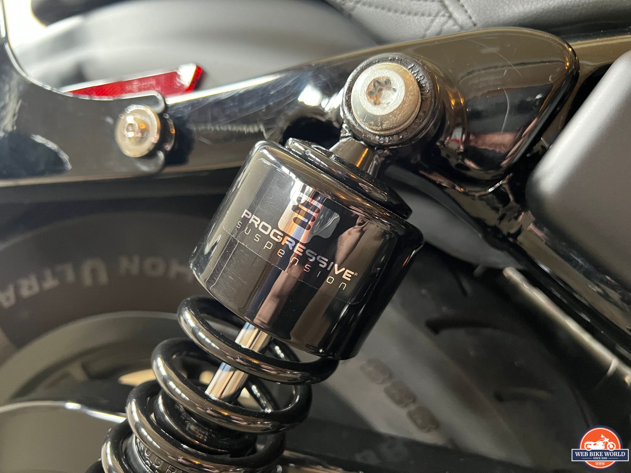 Close up of the Progressive 412 Series suspension