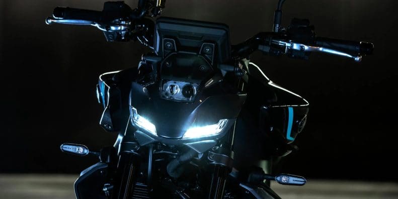 Yamaha mt 09 deals torque