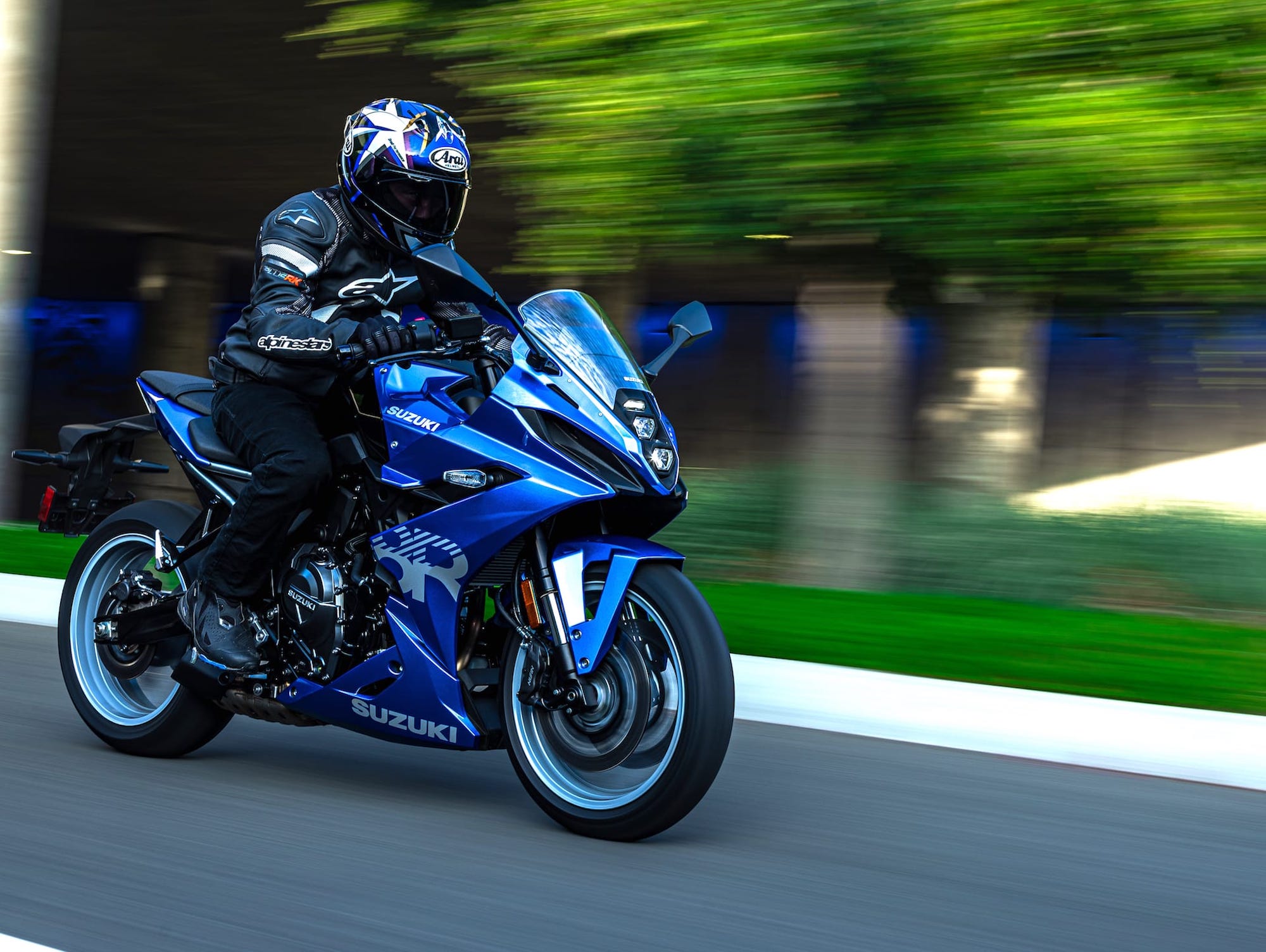 A view of Suzuki's GSX-8R. Media provided by EICMA.