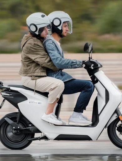 A view of the EM 1, Honda's first electric "motorcycle" featuring the brand's swappable battery system. Media provided by Honda.