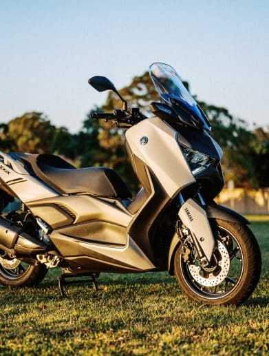 the 2023 Yamaha XMAX 300 scooter