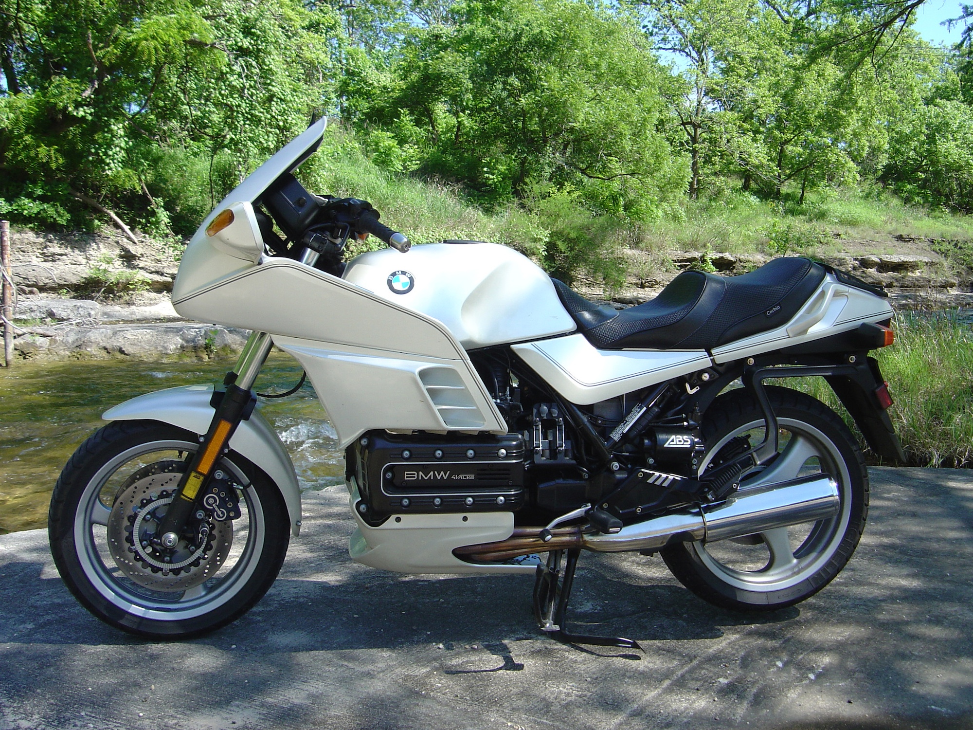 BMW's 1988 K100.